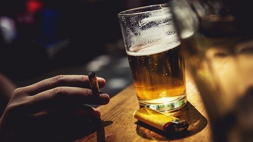 Rượu bia thuốc lá ảnh hướng đến chất lượng tinh trùng